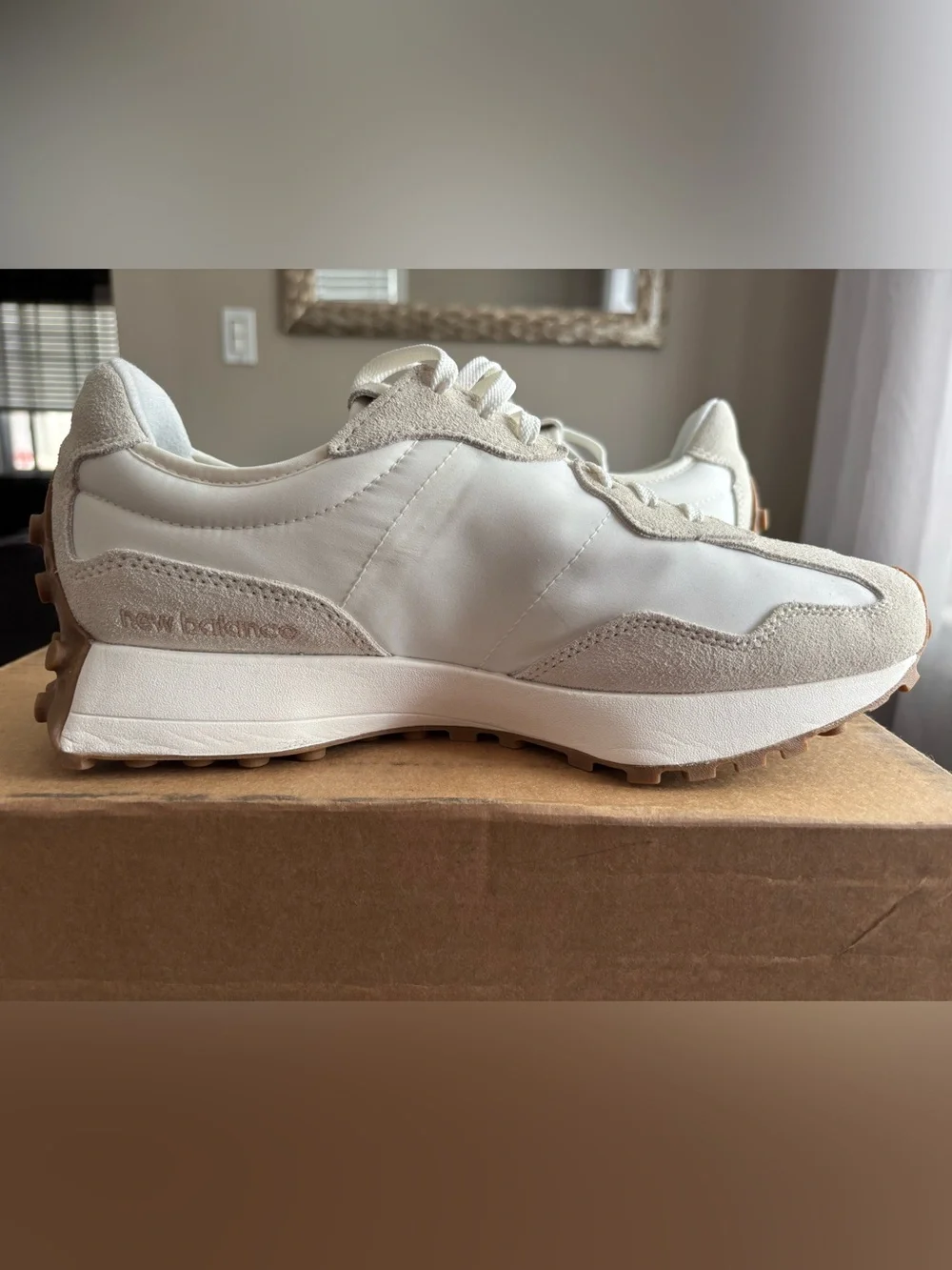 New Balance women sneakers